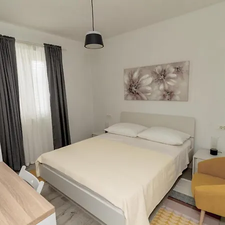 Apartman Happy *