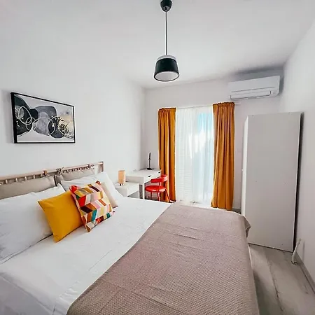 Apartment Happy Sukosan